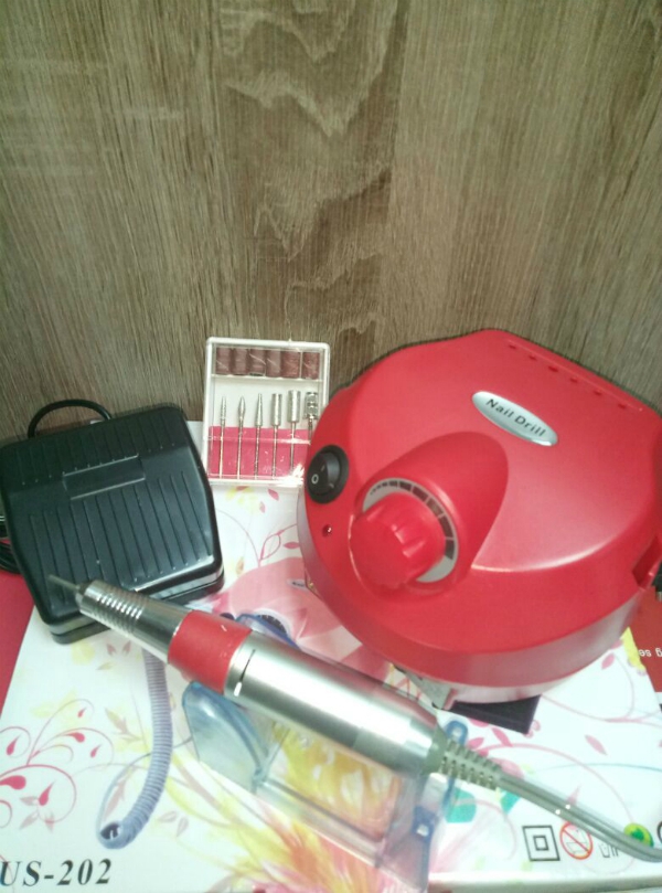 Аппарат для маникюра и педикюра DM-999 (красный), 35000 об/мин