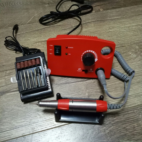 Аппарат для маникюра и педикюра DM-997 (красный), 35000 об/мин